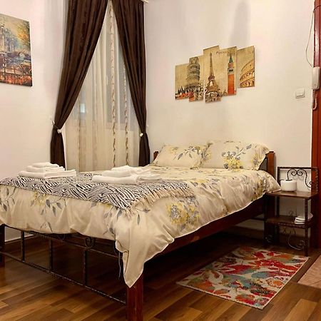 Appartamento Central Vintage Bucarest Esterno foto